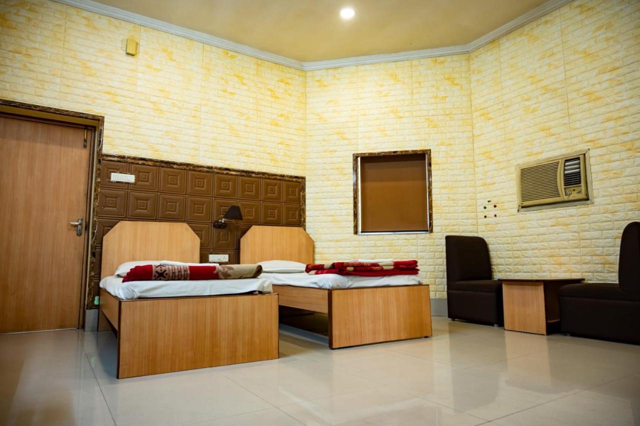 Hotel Komala Vilas Kolkata Ngoại thất bức ảnh